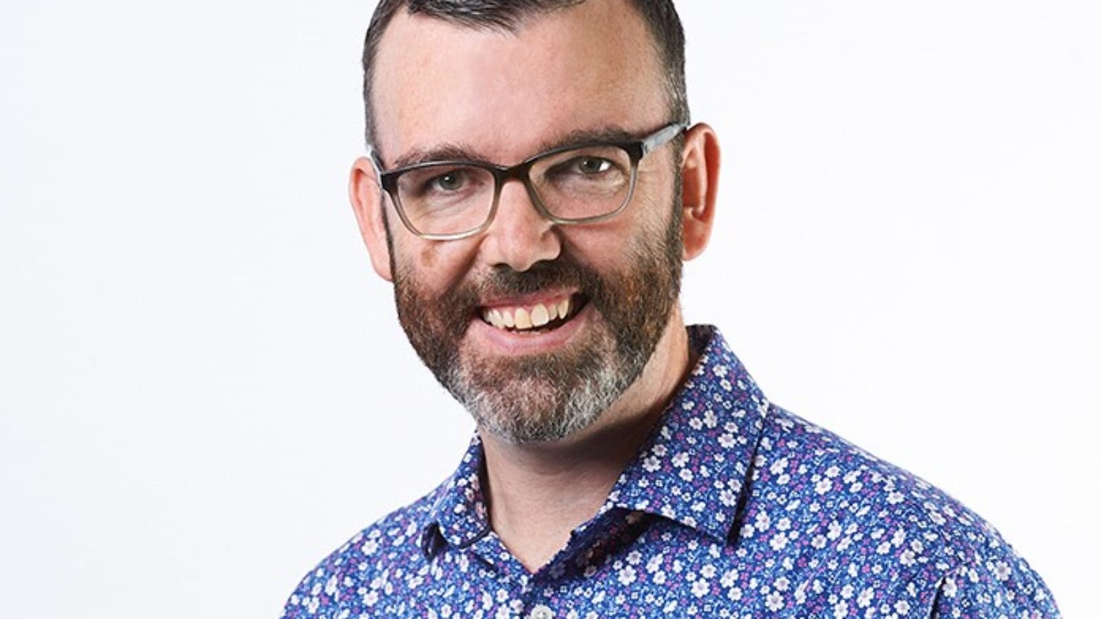 Prof Daniel Angus